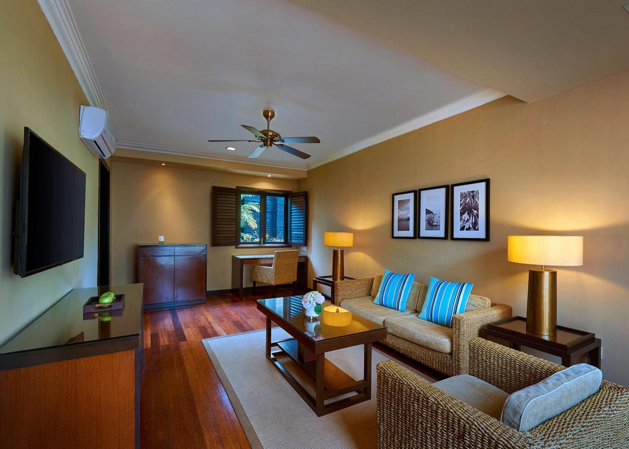 The Taaras Beach & Spa Resort Isola di Redang Esterno foto
