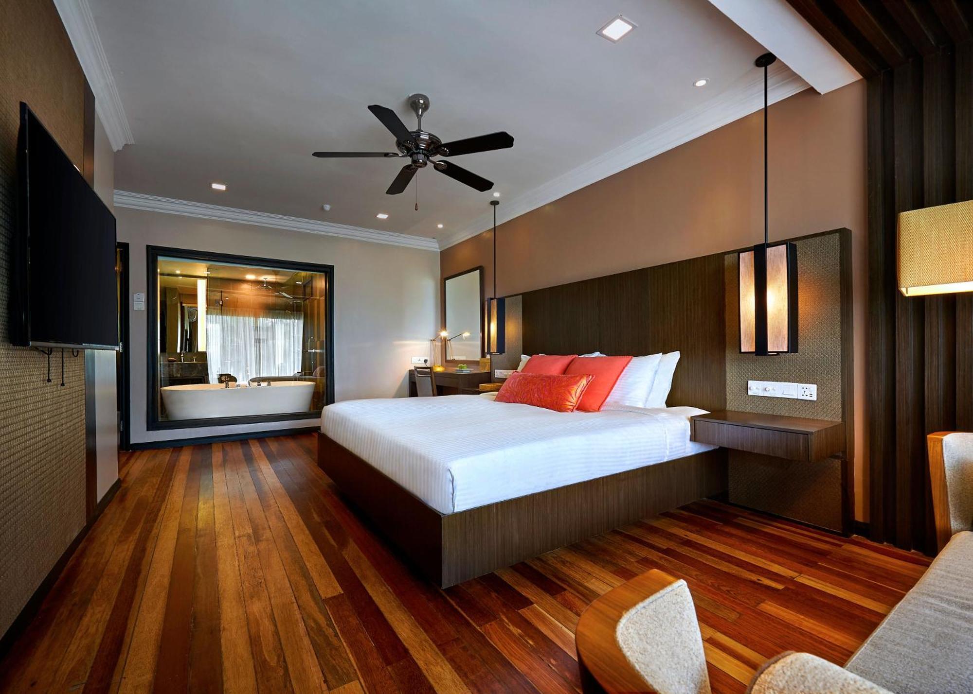The Taaras Beach & Spa Resort Isola di Redang Esterno foto