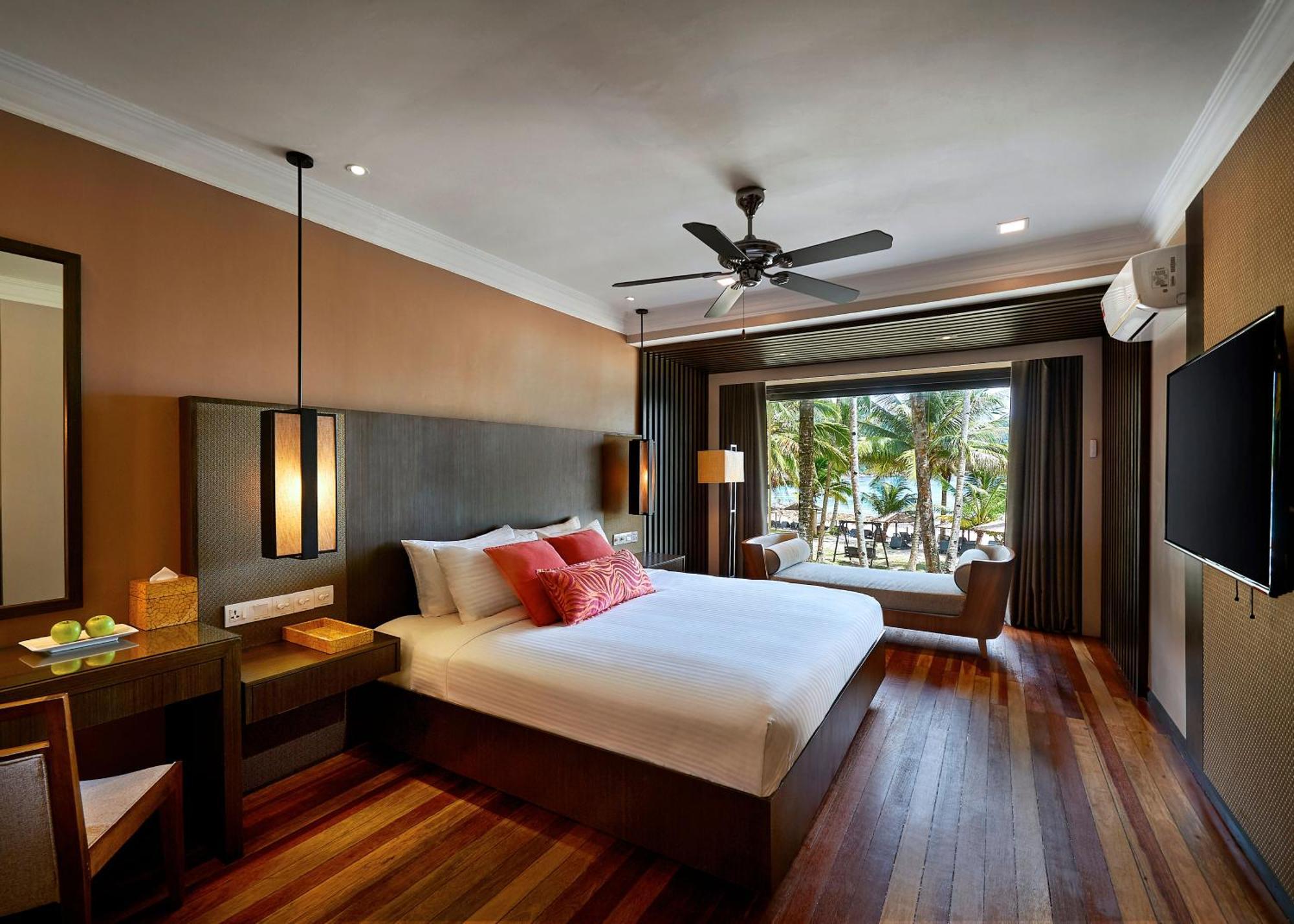 The Taaras Beach & Spa Resort Isola di Redang Esterno foto