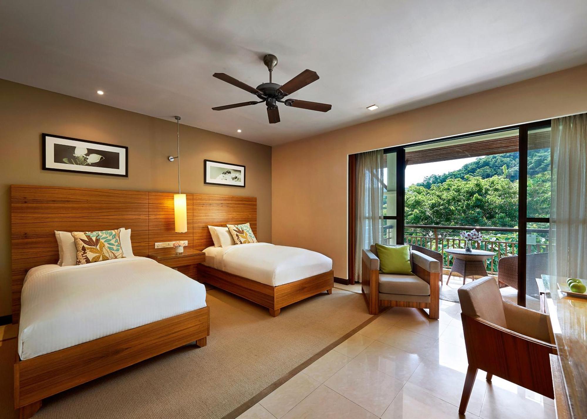 The Taaras Beach & Spa Resort Isola di Redang Esterno foto